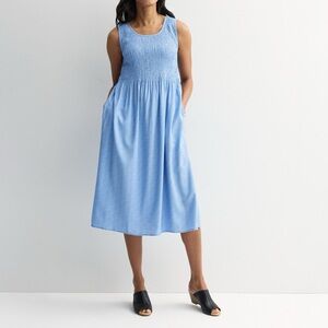 croft & barrow Sky Blue Sleeveless Smocked Midi Dress